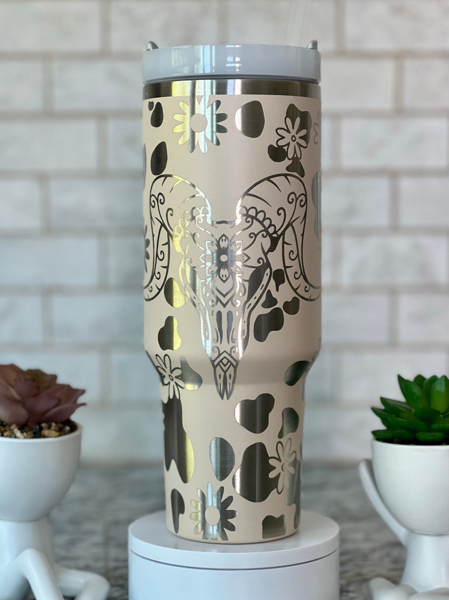 Boho Cow Skull Western Tumbler Wrap SVG | 40oz Laser Engraving File | Rotary Ready Digital Design | Western Farm SVG