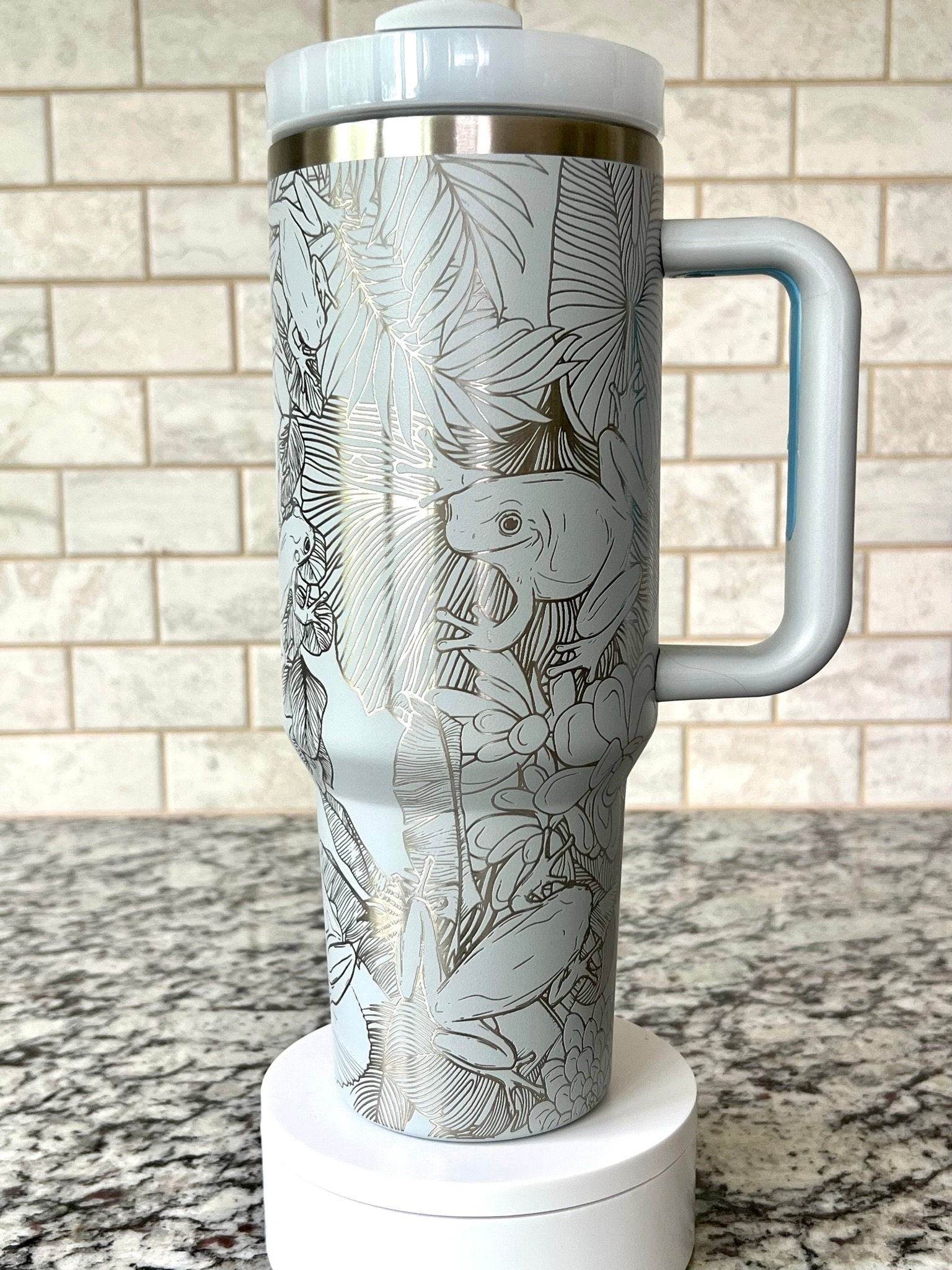 Tree Frogs Tumbler Wrap SVG | 40oz Laser Engraving File | Rotary Ready Digital Design | Jungle Theme SVG