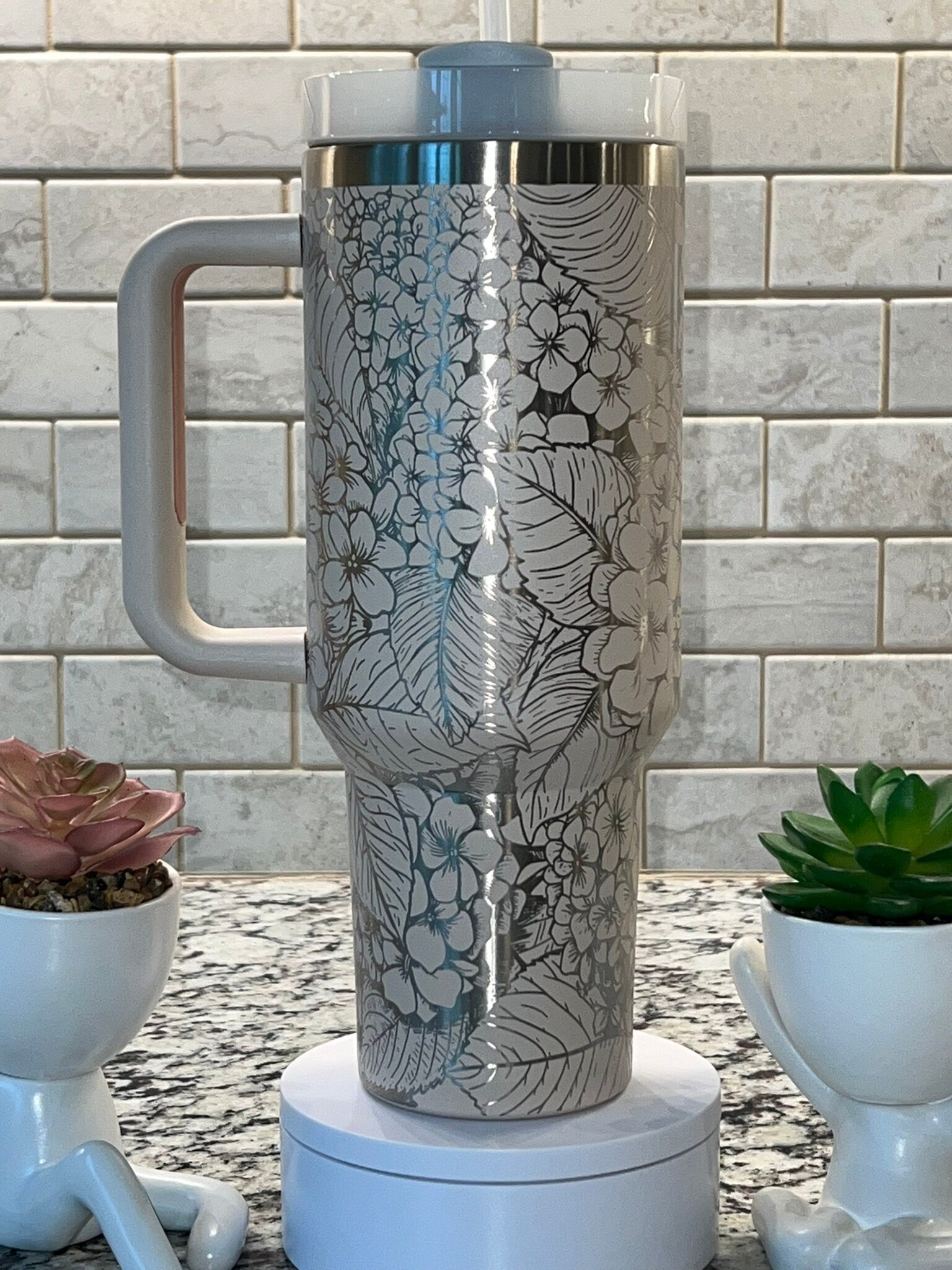 Hydrangeas Tumbler Wrap SVG | 40oz Laser Engraving File | Rotary Engrave Digital Design | Floral SVG Design