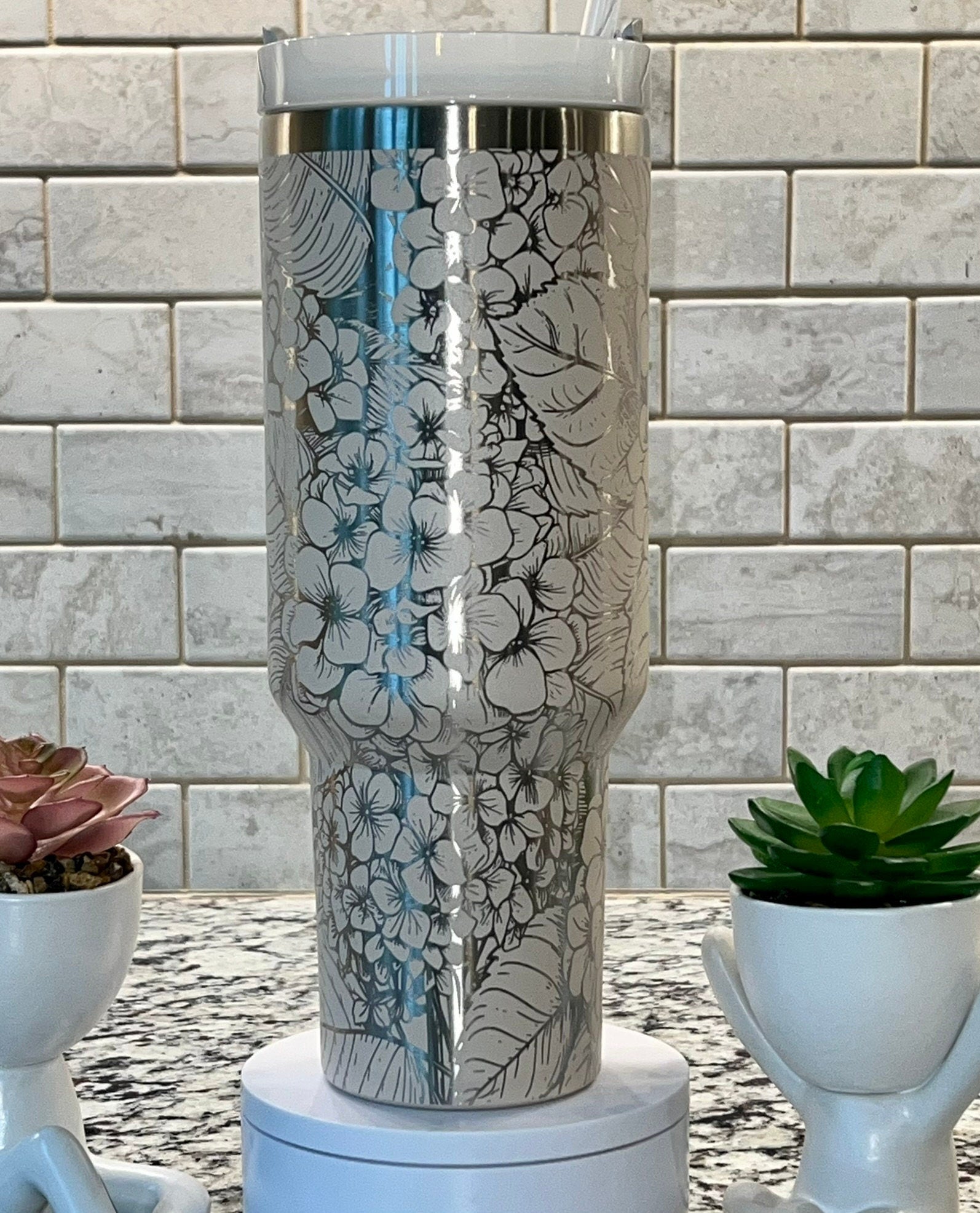 Hydrangeas Tumbler Wrap SVG | 40oz Laser Engraving File | Rotary Engrave Digital Design | Floral SVG Design