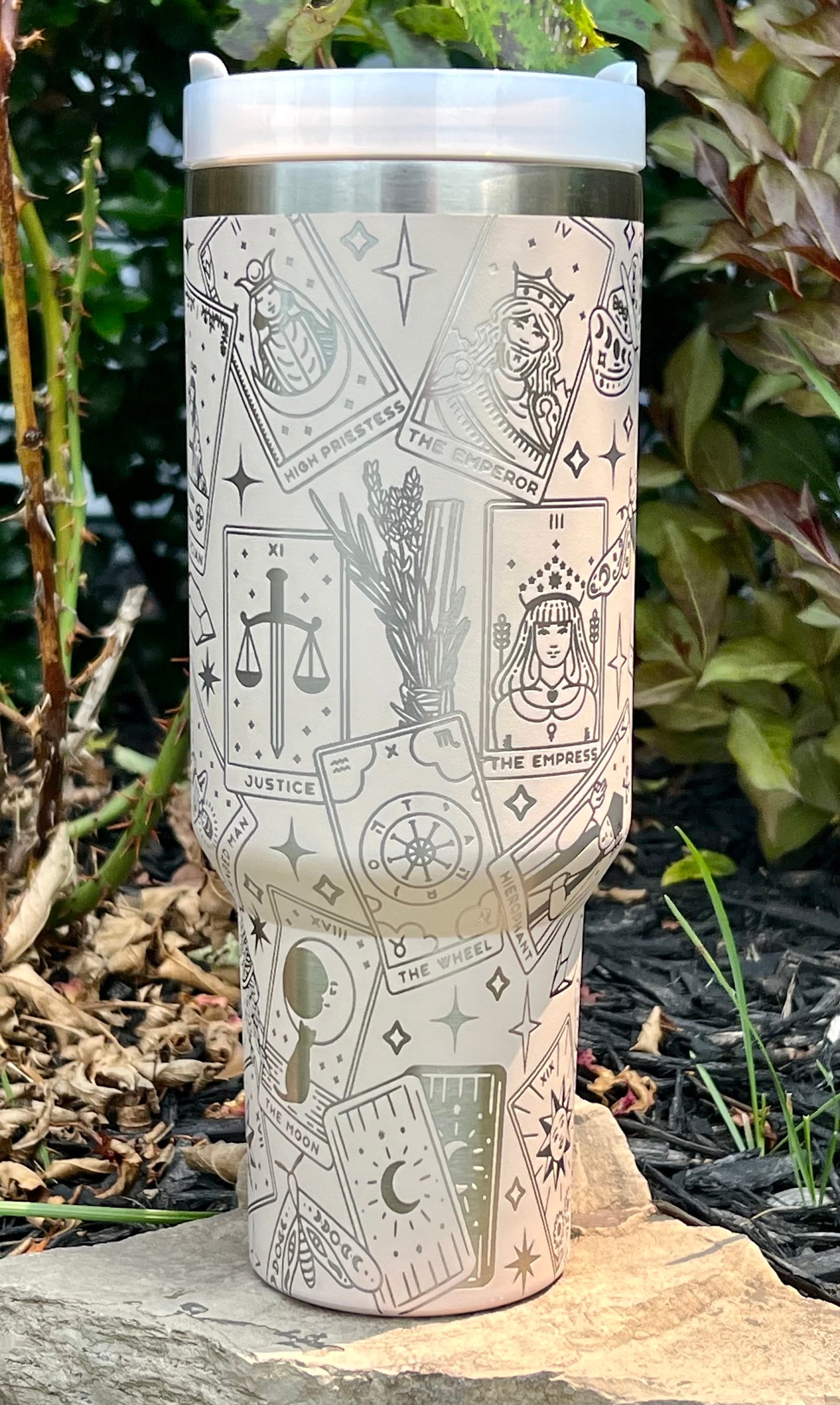 Tarot Cards Witchy Tumbler Wrap SVG | 40oz Laser Engraving File | Rotary Ready Digital Design | Zodiac Boho SVG