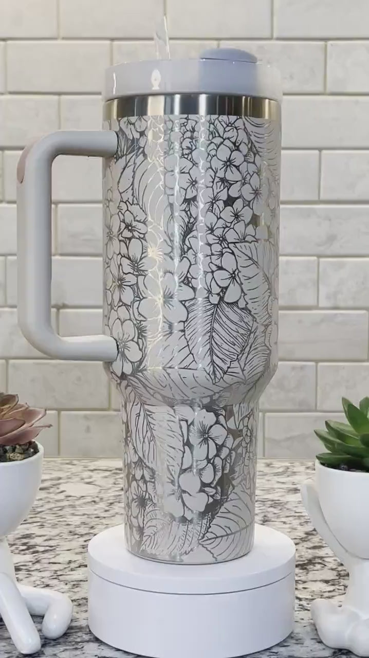 Hydrangeas Tumbler Wrap SVG | 40oz Laser Engraving File | Rotary Engrave Digital Design | Floral SVG Design